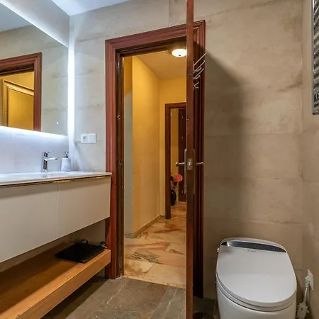 Coastal Retreat 5br - Pool & Seaviews Вілла *