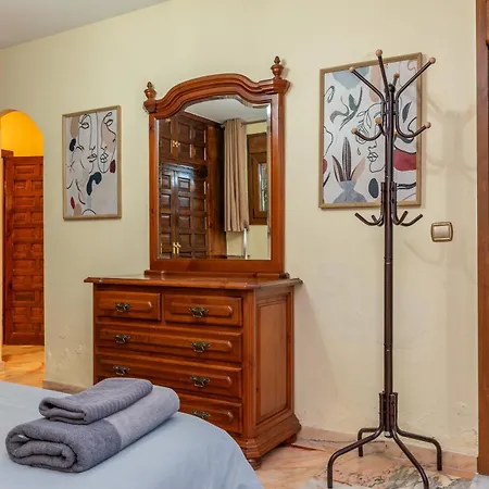 Coastal Retreat 5br - Pool & Seaviews Вілла